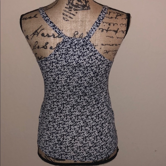 Vera Wang Princess Top - Picture 2 of 7